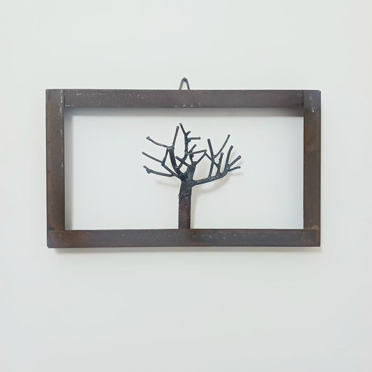 albero in ferro incorniciato "fiorirà"