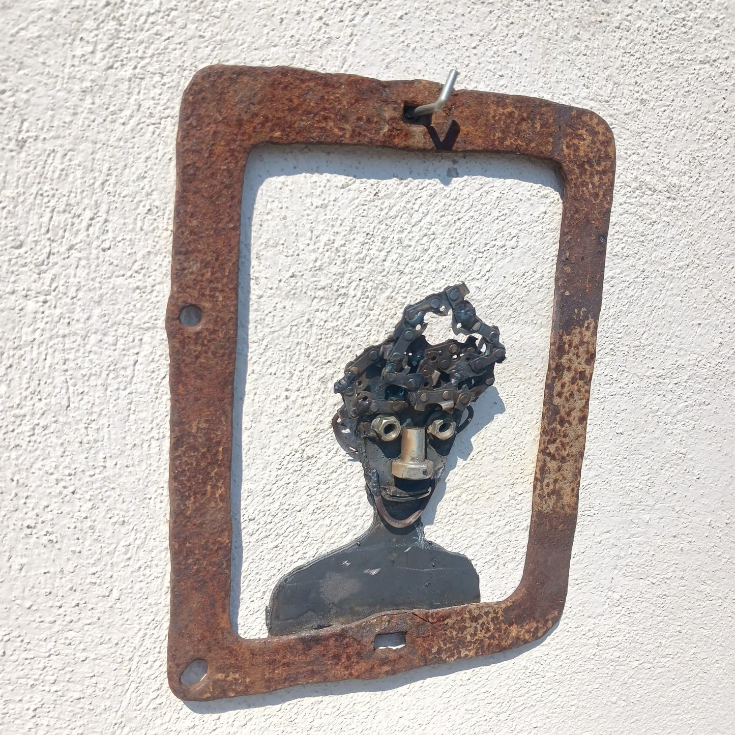 scultura in ferro "l'impiccione"