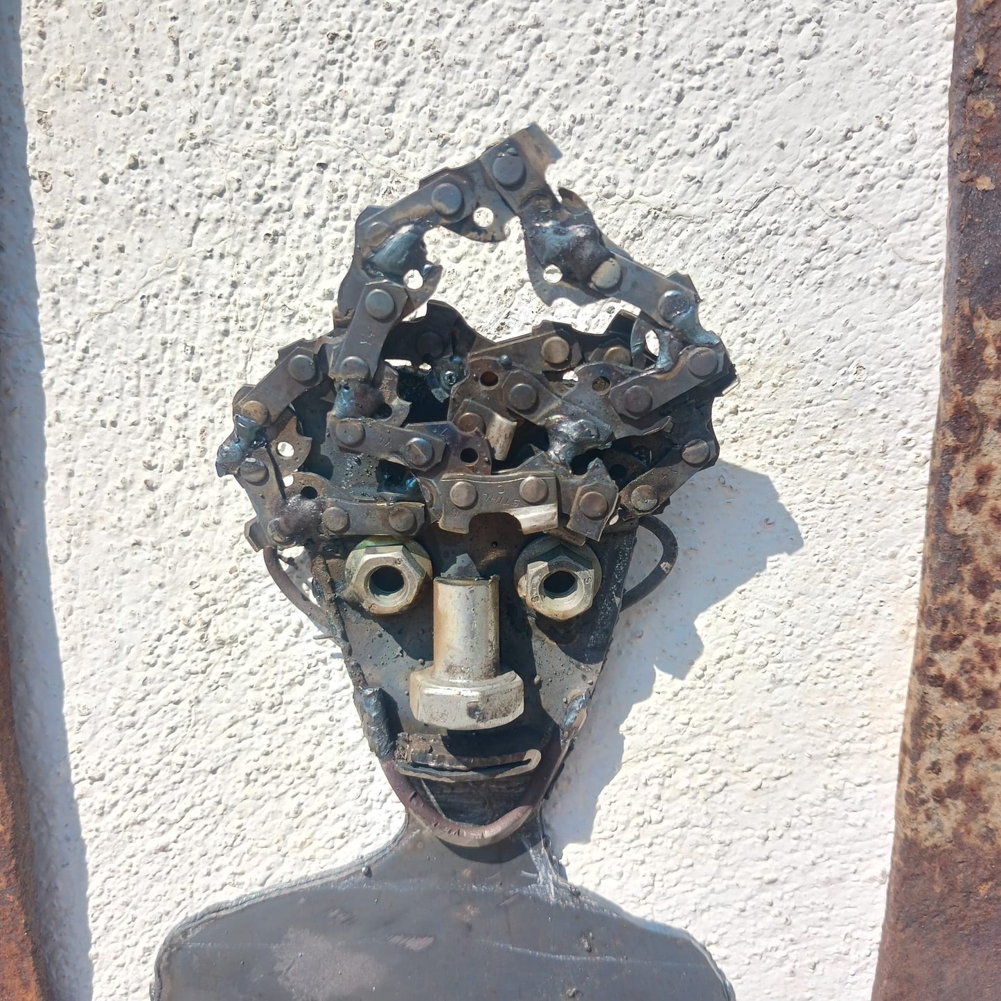 scultura in ferro "l'impiccione"