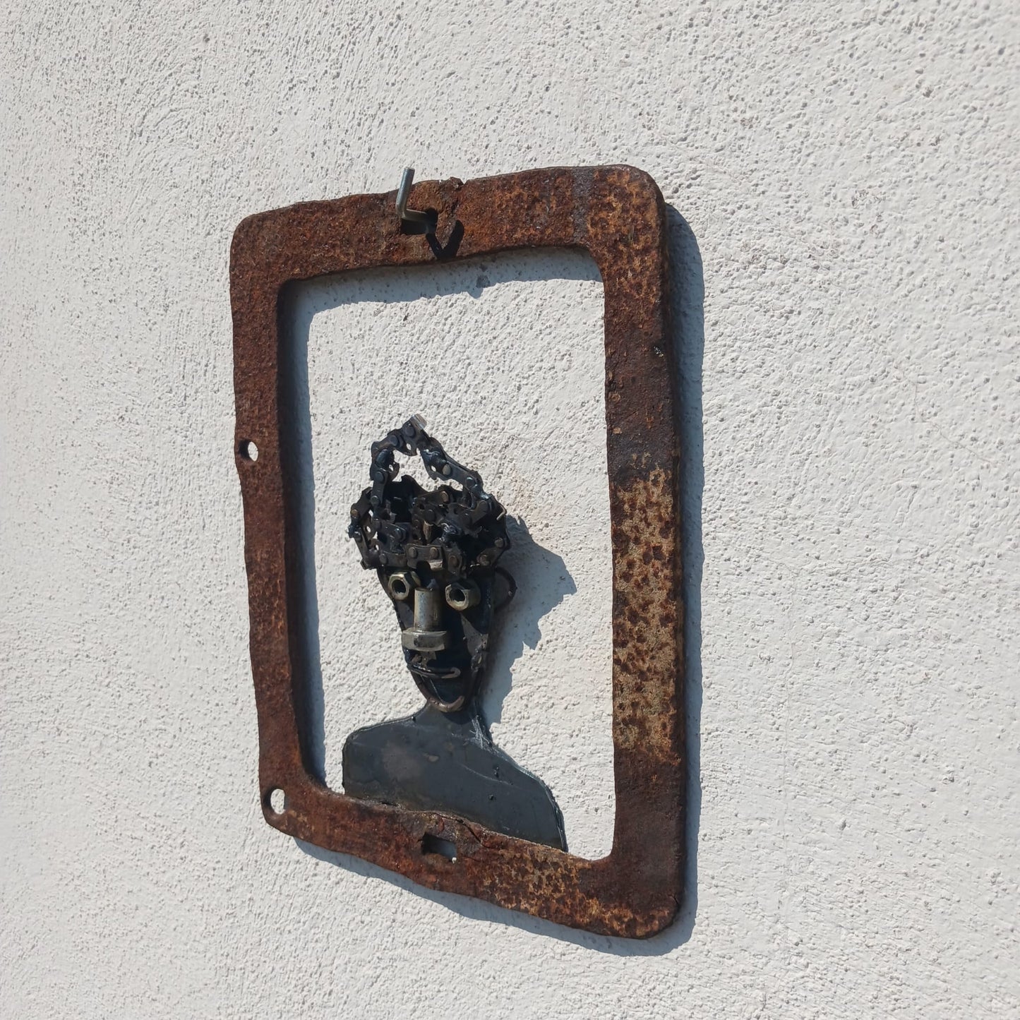 scultura in ferro "l'impiccione"